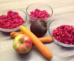 Rote Bete Mohren Apfel Rohkost Rezept Des Tages Vom 9 11 2015 Rezept Rohkost Rote Bete Vorspeisen Rezepte