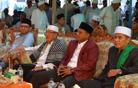 Sekolah menengah umum tingkat pertama (smp) darussa'adah didirikan pada tahun 1984 dan sekolah menengah umum tingkat atas (sma) mendapat izin. Humas Setdakab Aceh Timur Home Facebook