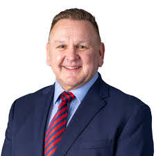 Charles Brewer's Instagram, Twitter & Facebook