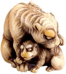 Japanese #netsuke carvings did cover medical matters, but rarely depicted drug grinders. The Folklore And Fashion Of Japanese Netsuke Collectors Weekly