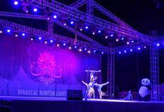 Acrobatic Performances At Magical Winter Lights Winter Light Explore Houston Acrobatics