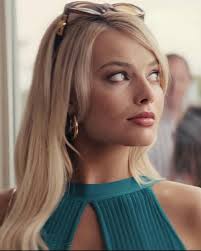 Margot Robbie