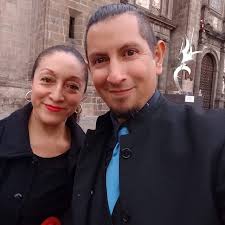 Moises Bonilla Lucas (@bonavita.healthycouple) • Instagram photos and videos