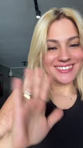 Ellen Lima (@ellenqr)