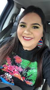 Omg these earrings, I love so much. In person the glitter so pretty. Tons  of compliments tonight.