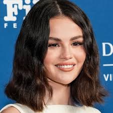 Fenty Beauty Debuts Fairy Bomb Shimmer Powder at Sephora Event