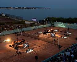 Le tome 2 d'un violon sur le sable. Famille Guerin Devient Partenaire D Un Violon Sur Le Sable