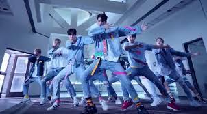 Berikut adalah arti dari lirik lagu berjudul beautiful milik wanna one yang sudah di terjemahan dalam bahasa indonesia. Lirik Lagu Wanna One Energetic Entertainment Fimela Com