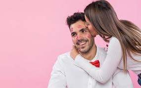 نقدم لكم رؤية القبلة و التقبيل للبنت العزباء للمرأه المتزوجه للحامل على الخد في الفم حلمت حبيبي يقبلني من الشفايف من الصدر من الرأس من الوجه. ØªÙØ³ÙŠØ± Ø§Ù„Ù‚Ø¨Ù„Ø© Ø¹Ù„Ù‰ Ø§Ù„Ø´ÙØ§Ù‡ ÙÙŠ Ø§Ù„Ù…Ù†Ø§Ù… Ù„Ø§Ø¨Ù† Ø³ÙŠØ±ÙŠÙ† 3a2ilati
