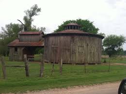 Pin By Sheila Marlene On My Mississippi In 2020 Barn Outdoor Outdoor Structures