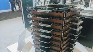 How to build a mining rig step by step do you want to learn how to build a mining rig step by step? Samsung Engineers Use Old Samsung Phones To Build A Bitcoin Mining Rig