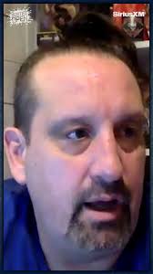 10/10 advice ➡ Mark Henry and Bully Ray describe why professional wrestlers  need to “be a willow tree”. Subscribe to Busted Open: The Master's Class  (LINK IN BIO)