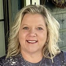 Cynthia Carrier's Instagram, Twitter & Facebook