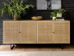 Model sofa minimalis untuk ruang tamu kecil sebaiknya berbentuk l, dengan ditempatkan merapat pada dinding yang menghadap pintu. 9 Tren Furnitur 2020 Untuk Dekorasi Rumah Menawan