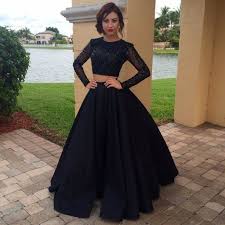 En ce moment, la tendance est à la sophistication : 1001 Idees Comment Porter La Robe Longue Manche Longue