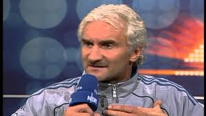 Torwandschießen: Steven Eitel vs. Joachim Löw