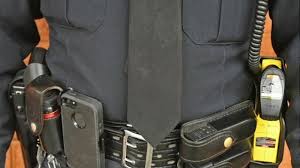 The axon network connects people, devices and apps and is revolutionizing public safety around the world. Brooklyn Center Police Shooting How Could Police Confuse Taser And Gun Education Experience Play Role Expert Says Abc7 Chicago