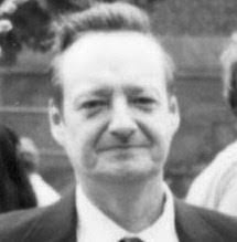 Robert Tidrick's Instagram, Twitter & Facebook