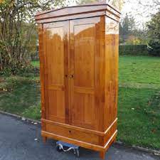 Jetzt günstig die wohnung mit gebrauchten möbeln einrichten auf ebay kleinanzeigen. Kirschbaum Schrank Wohnpalast Magazin