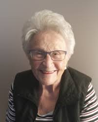 Fiche de Mme Jeannine Jodoin née St-Denis