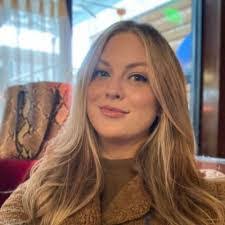 Danielle Lyles's Instagram, Twitter & Facebook