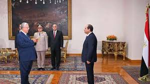 المستشار حنفي جبالي هو رئيس المحكمة الدستورية السابق الذي تولى رئاستها في أول أغسطس 2018 وانتهت في يوليو 2019 وفاز بمقعد مجلس النواب ضمن القائمة الوطنية من أجل. Ø§Ù„Ù…Ø³ØªØ´Ø§Ø± Ø­Ù†ÙÙŠ Ø¬Ø¨Ø§Ù„ÙŠ Ø§Ù„Ø­Ø§Ø±Ø³ Ø§Ù„Ø¬Ø¯ÙŠØ¯ Ø¹Ù„Ù‰ Ø£Ø­ÙƒØ§Ù… Ø§Ù„Ø¯Ø³ØªÙˆØ± Ù…ØµØ± Ø§Ù„ÙˆØ·Ù†