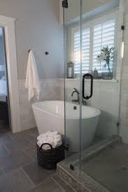 The 25 Best Bathtub Ideas Ideas On Pinterest Small Master Bathroom Brilliant Small Master B Free Standing Bath Tub Small Master Bathroom Small Bathroom Remodel