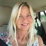 Christa Henning's Instagram, Twitter & Facebook