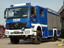 Epingle Par Roel De Sur Mercedes Poid Lourd Voiture Mercedes Benz Unimog Camion Pompier