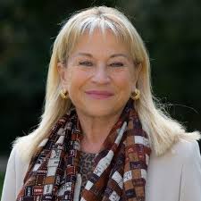 Une délégation de 7 Sénateurs visite le nouvel atelier Nicolas Salagnac à  Lyon Vaise.