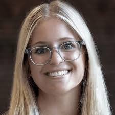 Stella Walton's Instagram, Twitter & Facebook