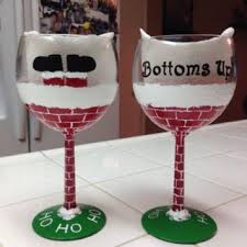 Please contact me if you would like to mix and match a set. 15 Diy Wine Glasses Decorating Projects To Make This Year
