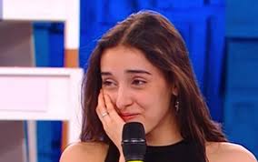 Giulia franceschini (da amici) chiama di notte. Avete Visto Il Tatuaggio Di Giulia Stabile Di Amici E Dedicato Al Ballo Foto