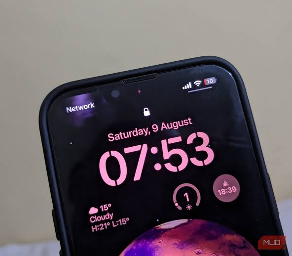 The dreaded 20% low battery alert., AI generated