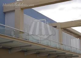 Las lonas cubre piscinas de toldos casa juan de dios están especialmente diseñadas para proteger tanto a la piscina como al agua que ésta contenga en su interior. Toldos Casa Juan De Dios Mundotoldos Com