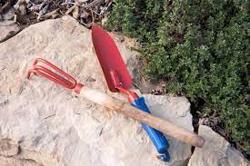 How to remove rust from garden shears. How To Remove Rust From Garden Tools Hgtv