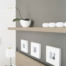 Avec Quelle Couleur Associer Le Gris Plus De 40 Exemples Deco Peinture Gris Perle Papier Peint Gris Et Salon Gris
