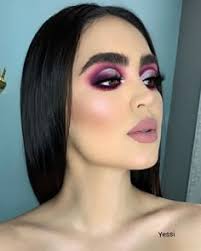 Maquillaje tonos rosas