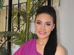 Itzel Edith prepara ajuar nupcial