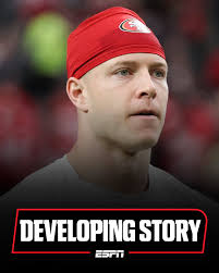 49ers RB Christian McCaffrey, who went from a full practice Wednesday to  being limited