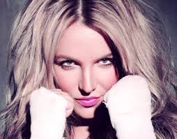 إكتشفي أسرار الجسم الجذاب والقوام المذهل لأميرة البوب