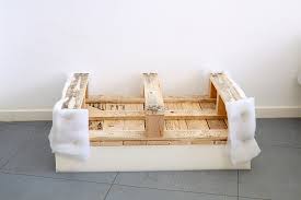 Pläne von hocker aus paletten bauen zum download bereit. Polsterhocker Aus Paletten Handmade Kultur