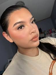 Smooth base with nude lip is my go to makeup 🎀