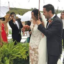 3,661 отметок «нравится», 2,163 комментариев — mapa de famosos (@mapadefamosos) в instagram: Revelan Fotos Ineditas Del Matrimonio De Laura Moreno En Villa De Leyva Canal 1