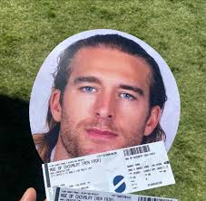 Happy 28th birthday, Noah Hanifin! 🤗🤗🤗🎂🎂🎂🏒🏒🏒💛🖤🤍