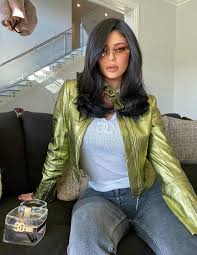 Not only does it look the part, but this bra is also universally flattering and completely versatile. Kylie Jenner Says Hiding Pregnancy Prepared Her For Covid 19 Quarantine