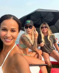 Tasha Hunt (@tashakristine09) • Instagram photos and videos