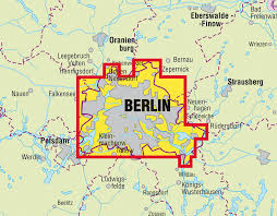 Diese karte ist ein perfektes tool, um berlin zu erkunden, eine route zu einem ausgewählten ziel zu erstellen oder die beliebtesten touristenattraktionen zu finden. Adfc Fahrrad Stadtplan Berlin Pietruska Verlag Geo Datenbanken