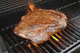 Flank Steak Grillen Mit Diesem Rezept Wird Es Garantiert Saftig Zart Rezept In 2020 Flank Steak Grillen Pastete Rezept Flanksteak