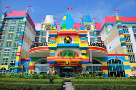 Malaysia memiliki banyak destinasi pelancongan yang menarik. Legoland Malaysia Tempat Menarik Di Johor Legoland Malaysia Johor Legoland
